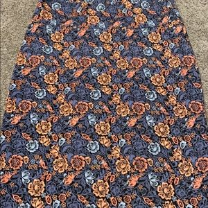 XL LulaRoe Cassie Skirt